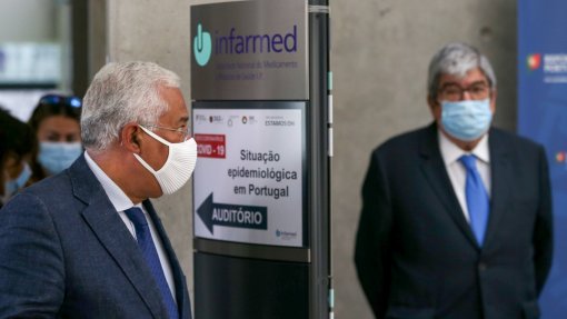 Covid-19: Governo retoma quinta-feira reuniões entre especialistas e políticos no Infarmed