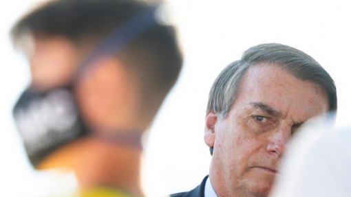 Covid-19: Brasil faz inspeção de &quot;rotina&quot; a laboratórios chineses que produzem vacinas