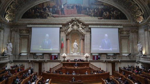 OE2021: Parlamento aprova 50,5 milhões para equipamento pesado hospitalar