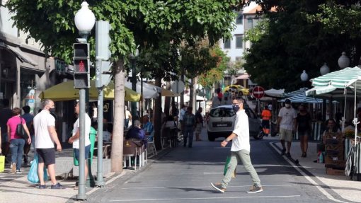 Covid-19: Madeira já sinalizou 43 cadeias de transmissão e admite dificuldades