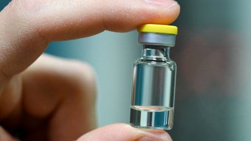 Covid-19: Madeira estima receber 200 mil vacinas e imunizar 70% da população