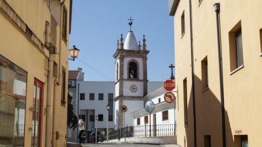 Covid-19: Centro de Saúde de Vila Nova de Poiares encerra até segunda-feira