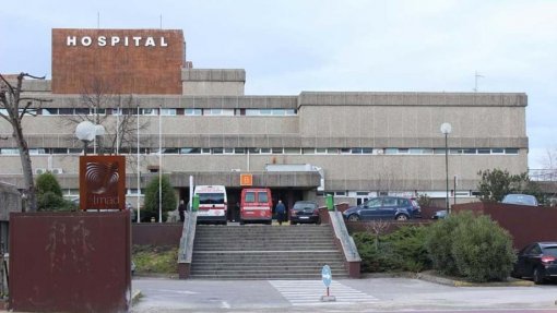 Covid-19: Hospital de Chaves já acolhe doentes infetados e tem 19 casos em profissionais