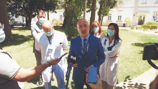 Presidente dos Hospitais de Coimbra pede “urgência” na criação de nova maternidade