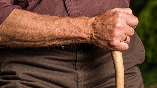 Covid-19: Mortes de surto em lar do concelho de Mora aumentam para cinco