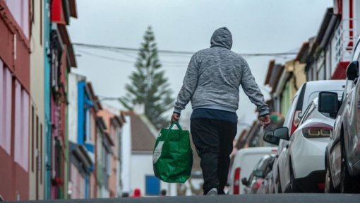 Covid-19: Só passou a cerca de Rabo de Peixe quem apresentou uma declaração