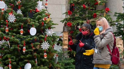 Covid-19: Centro europeu de doenças alerta para “grandes riscos” de propagação no Natal