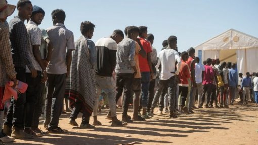 Recorde de 80 milhões de refugiados e deslocados no mundo já foi atingido em 2020 - ONU