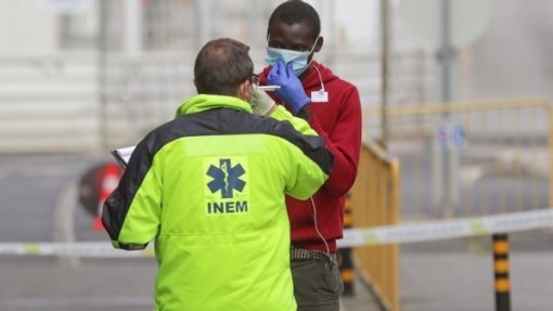 Covid-19: Treze entidades do SNS distinguidas pela Federação Internacional dos Hospitais