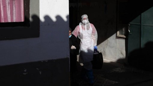 Covid-19: Surto com 37 infetados em lar privado da Lourinhã