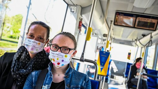 Covid-19: Alemanha regista 852 óbitos nas últimas 24 horas