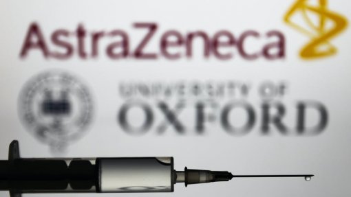 Covid-19: Reino Unido aprova vacina Universidade de Oxford/AstraZeneca