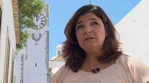 Covid-19: Aumento &quot;repentino&quot; de casos leva a suspensão de aulas em Tavira