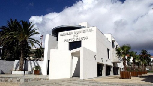 Covid-19: Porto Santo defende mais restrições devido a risco de “transmissibilidade elevada”