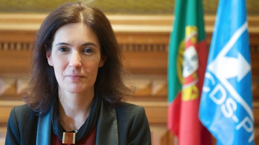 Covid-19: CDS-PP quer saber quantas vacinas vai Portugal adquirir e quando chegam