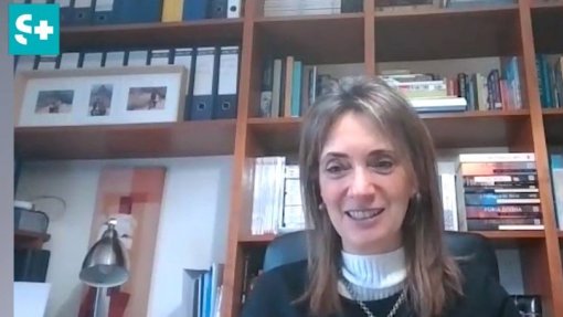“Ao aceitar participar num ensaio clínico, o doente tem um papel ativo no avanço científico para além do acesso gratuito à medicação” – afirma AMPIF