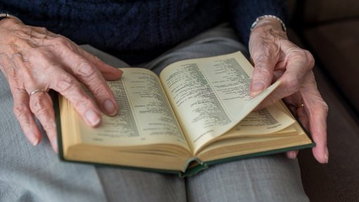 Covid-19: CDS-PP pede mais respostas para idosos, incluindo os que estão em casa