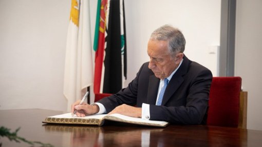 Covid-19: Presidente da República assinou decreto que regulamenta estado de emergência