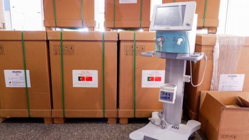 Covid-19: Algarve Medical deve pedir reembolso dos 30 ventiladores avariados - CHUA