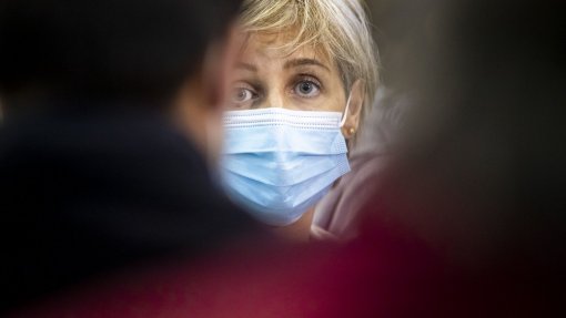 Covid-19: Governo está a acionar &quot;todos os mecanismos&quot; no quadro internacional - Marta Temido