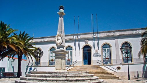 Covid-19: SOS Racismo critica “segregação étnica” em Castro Verde, câmara nega