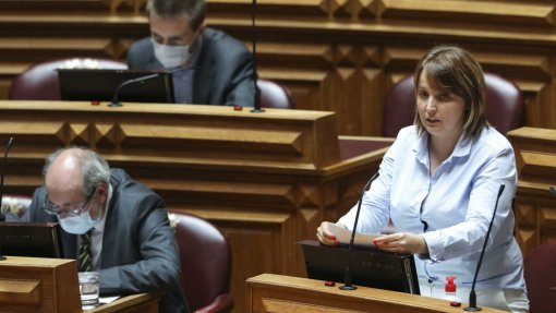 Covid-19: Verdes defendem que Governo deve deixar de “estar preso” à UE nas vacinas
