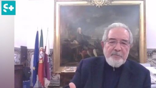 Vacinação Covid-19: “Julgo que satisfeito com a vacinação ninguém estará. Penso que quem estará mais insatisfeito deve ser o Governo” – afirma presidente da Câmara de Oeiras