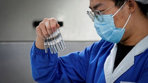 Covid-19: China acelera exportação de vacinas para os países em desenvolvimento