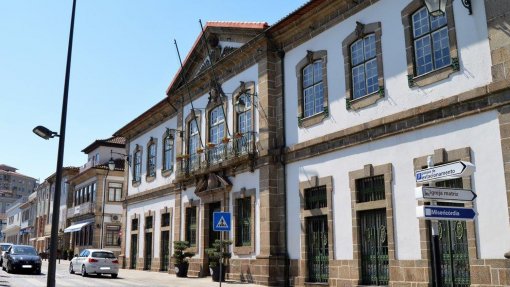 Covid-19: Penafiel assinala 251 anos como cidade e homenageia profissionais de saúde