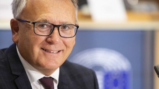 UE/Presidência: Bruxelas diz ser “grande sorte” ter Portugal na liderança este semestre
