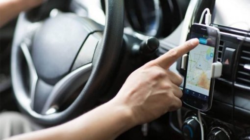 Covid-19: Um terço dos trabalhadores em plataformas digitais estava no desemprego