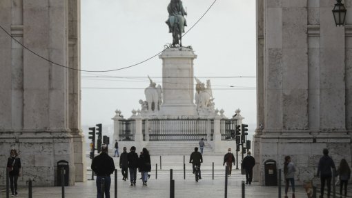 Covid-19: Conselho de Ministros reúne-se hoje para aprovar plano de desconfinamento gradual