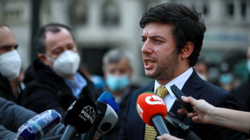 Covid-19: CDS-PP considera que desconfinamento só terá êxito com mais testes e rastreadores