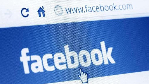 Covid-19: Facebook vai adicionar &quot;rótulos informativos&quot; a publicações sobre vacinas