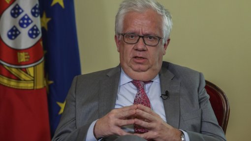 Covid-19: MAI quer rever quadro legal de resposta a emergências sanitárias após a pandemia