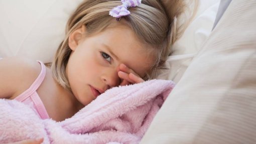 Covid-19: Distúrbios de sono nas crianças podem estar associados a pior higiene oral - estudo