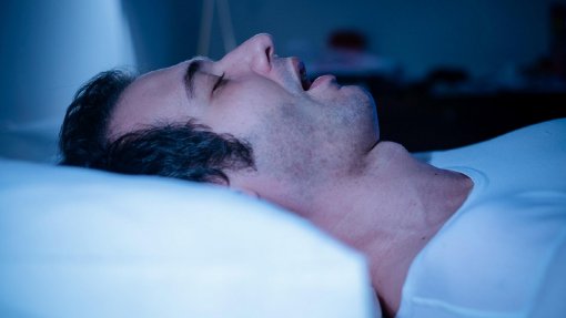 Estudo conclui que é urgente melhorar e antecipar diagnóstico da apneia do sono