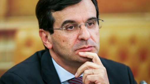 Covid-19: “Nova era” global deve evidenciar importância das políticas de saúde