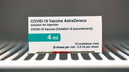 Covid-19: Madeira também só vai administrar vacina da AstraZeneca a pessoas com mais de 60 anos