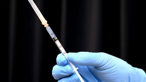 Covid-19: Açores estimam receber perto de 100 mil vacinas em maio e junho
