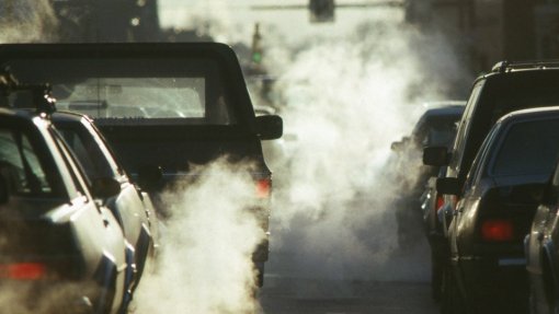 Grandes cidades europeias querem apenas carros sem emissões de gases após 2030, diz inquérito