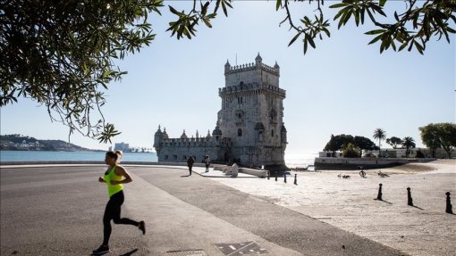 Covid-19: Portugal com quatro mortes e 553 casos nas últimas 24 horas
