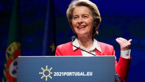 PRR: Von der Leyen saúda Portugal por ser primeiro país a entregar plano de recuperação