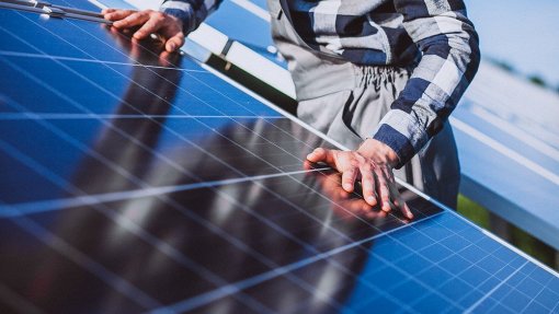 Novo projeto EcoEconomy 4.0 da AEP apoia transição energética e ambiental das PME