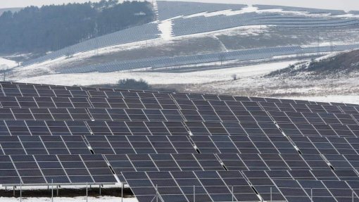 Zero considera que apenas um em nove projetos de centrais solares é exemplo a seguir