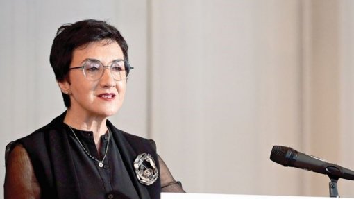 Covid-19: Ministra condena práticas laborais e “situações inadmissíveis” em Odemira