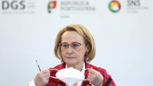 Covid-19: Graça Freitas diz que &quot;ainda não está na altura de levantar o pé&quot;