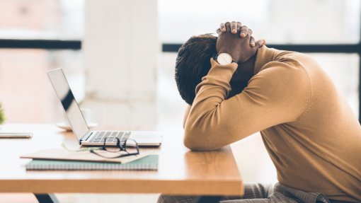 Não há boa saúde mental na população mexendo apenas nos serviços de saúde
