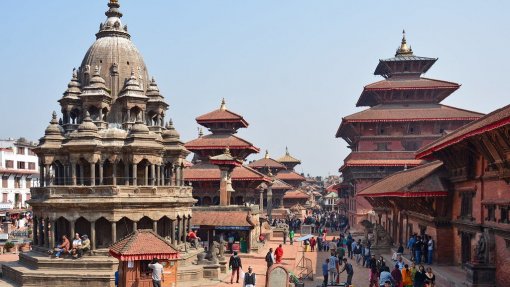 Covid-19: Passageiros oriundos do Nepal passam a cumprir quarentena na chegada a Portugal