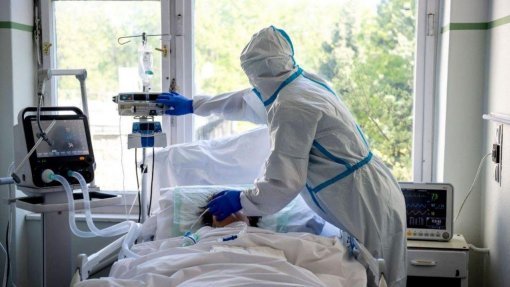 Covid-19: Região Centro com 60 doentes internados em enfermaria e 12 em UCI - ARS